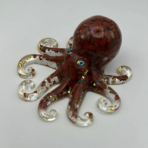 Red Jasper Crystal Chips and Gold Foil Flakes in Resin Octopus Figure - Picture 6 of 8